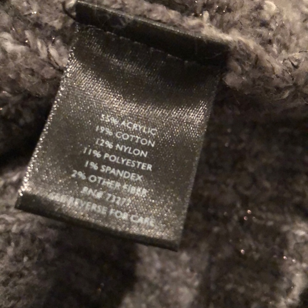 NWT Simply Vera Wang women gray sweater size L - Picture 7 of 7